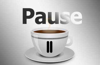 Pause et une tasse de café.